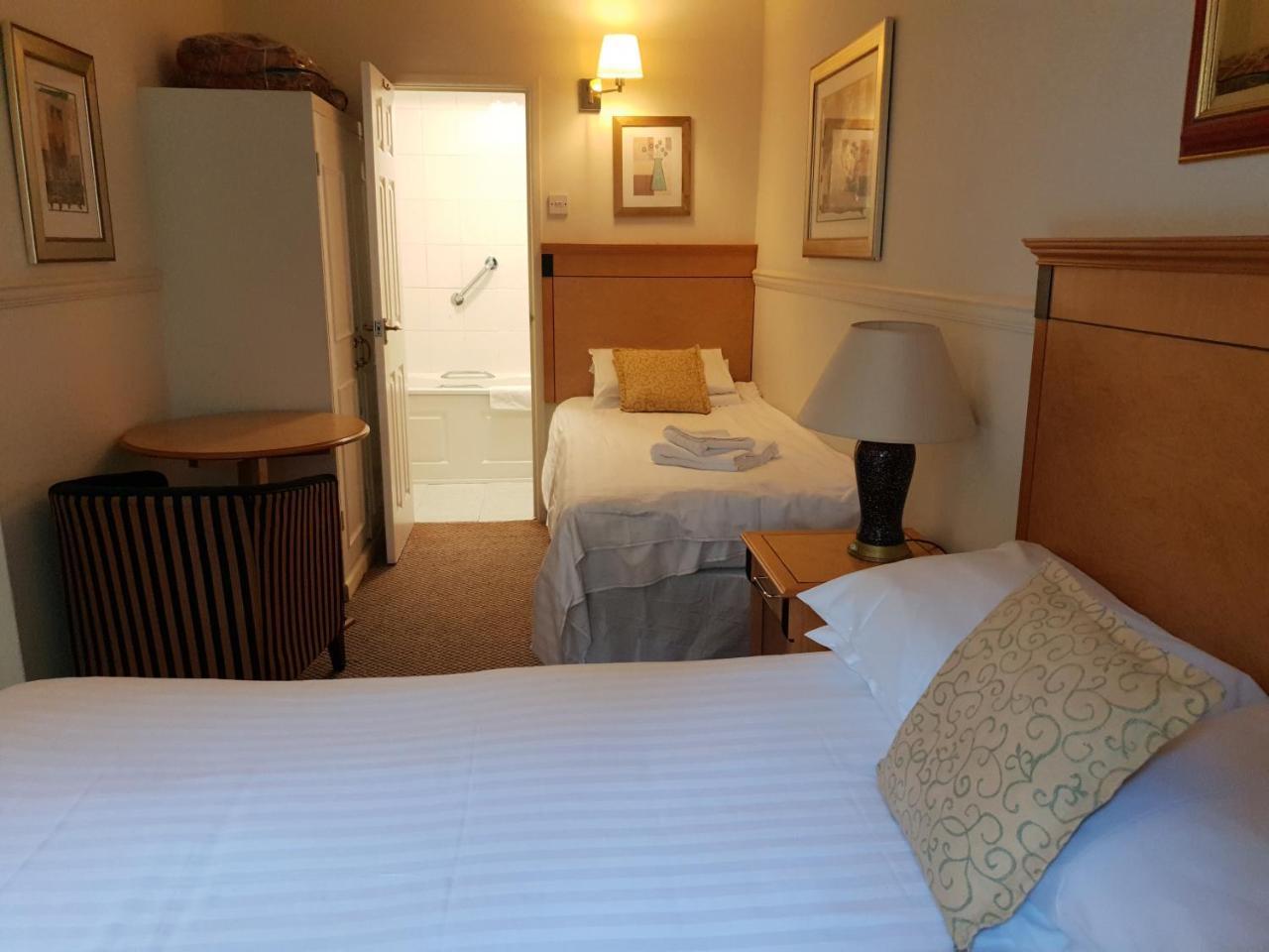 Hotel California Newquay  Bagian luar foto