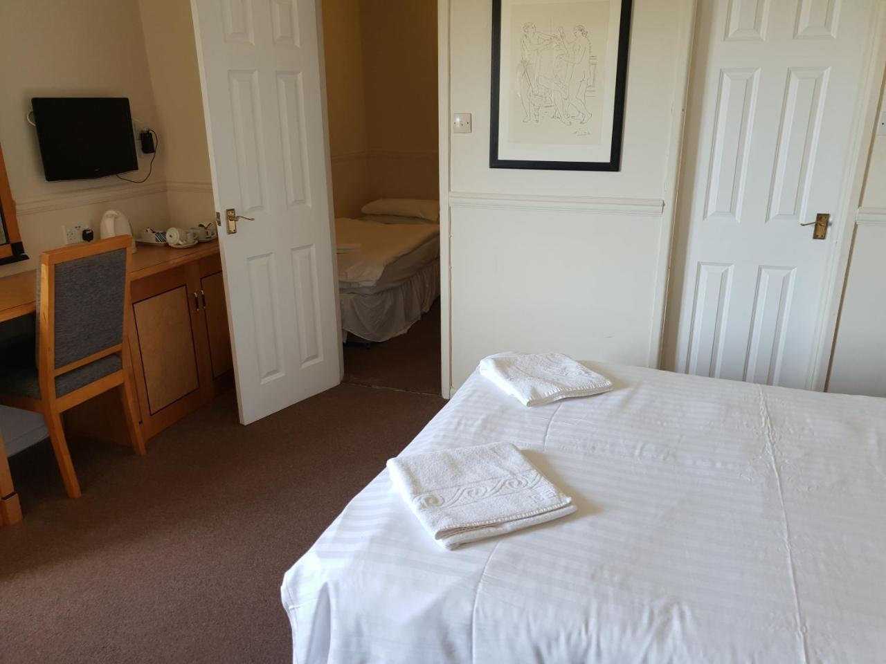 Hotel California Newquay  Bagian luar foto