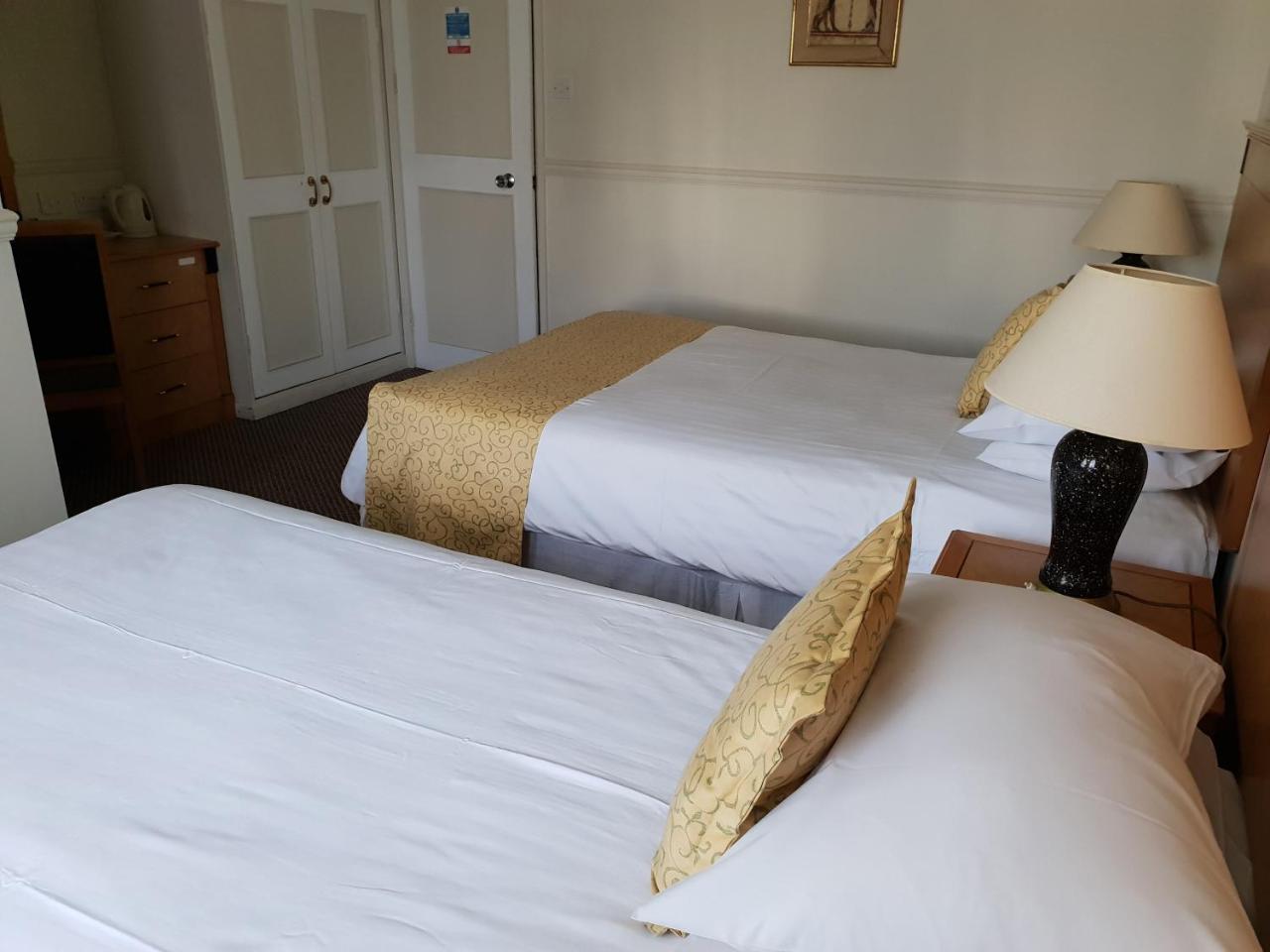 Hotel California Newquay  Bagian luar foto