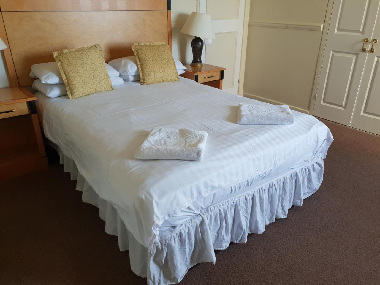 Hotel California Newquay  Bagian luar foto