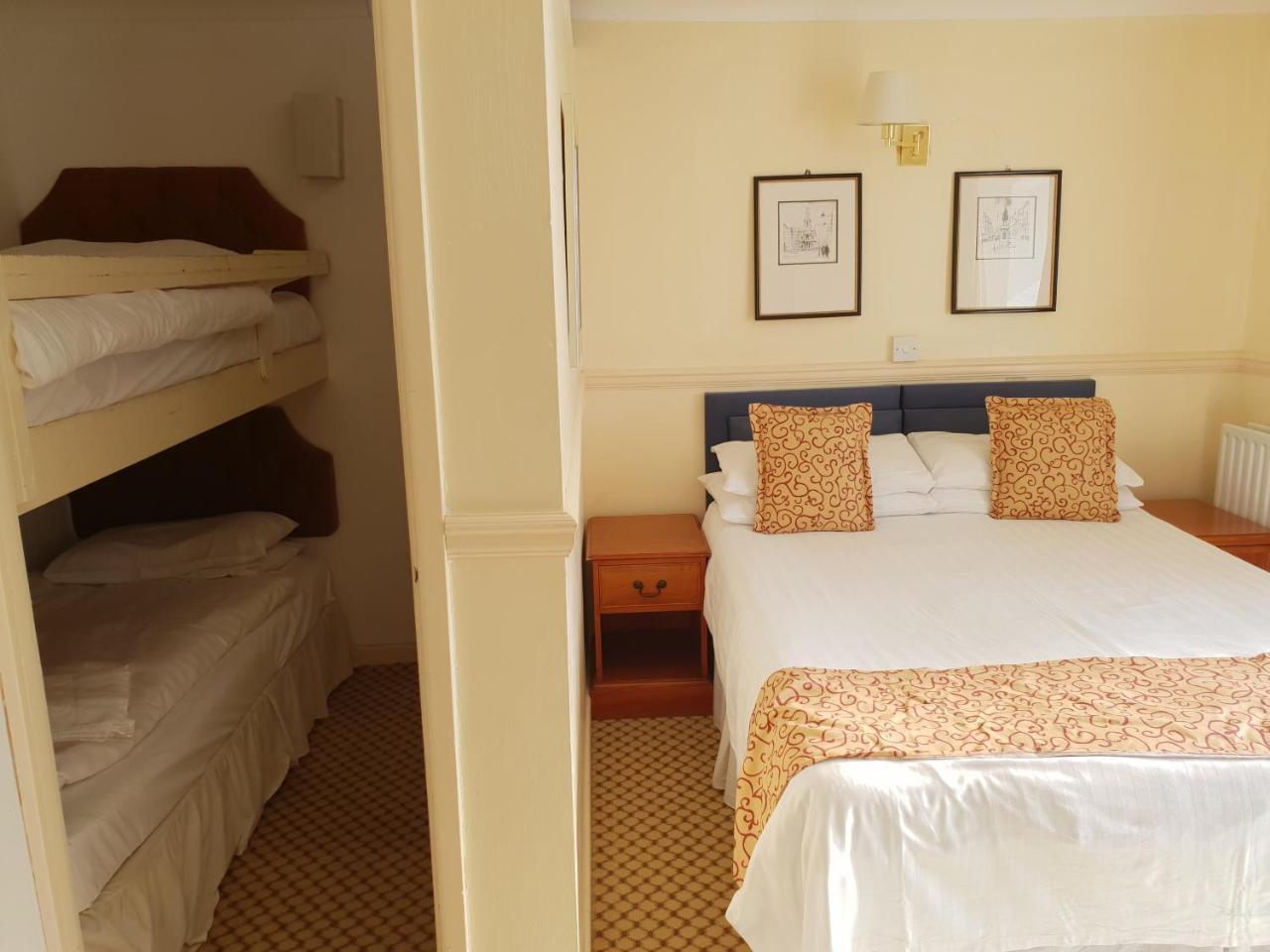 Hotel California Newquay  Bagian luar foto